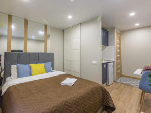 Kvart-Hotel (Кварт-Отель) в микрорайоне Дзержинец