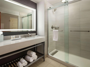 Hilton Charlotte Airport