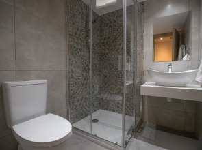 Bohemian Gardens Hotel