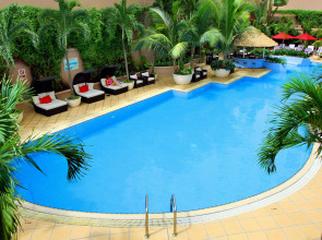 Отель Caravelle Saigon