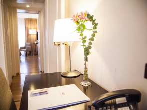 El Conquistador Hotel