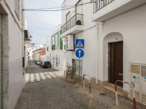 A37 - Casa Alferes in Downtown Lagos