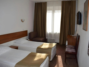 Slavyanska Beseda Hotel