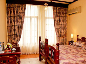 Grand Oriental Hotel