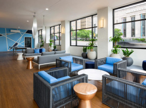 Holiday Inn Express Nashville Downtown - Broadway by IHG