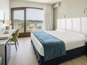 Hotel ILUNION Caleta Park