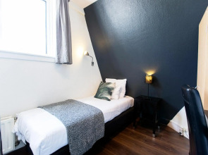 Quentin England Hotel