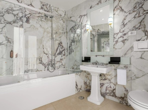 Room Mate Collection Isabella, Florence