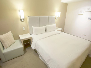 Sunrise Business Hotel – Taipei Main Station