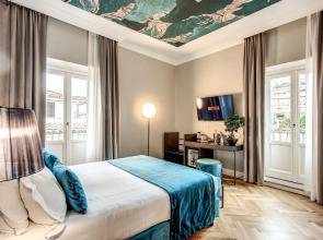 Отель 55 Fifty-Five