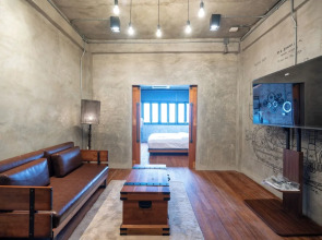 House of Machine Boutique Hotel