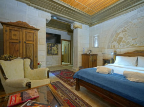 ShoeString Stone House