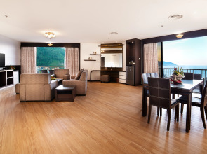 Bayview Beach Resort