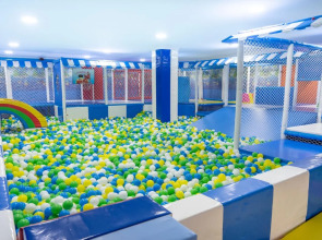 Novotel Bahrain Al Dana Resort