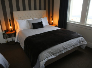 Majestic Mansions - Apartments at St Clair