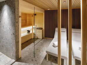 Alpha Palmiers by Fassbind