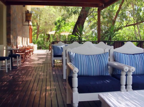 Apollonia Resort & Spa