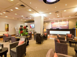 Отель The Q - Quadro City Hotel