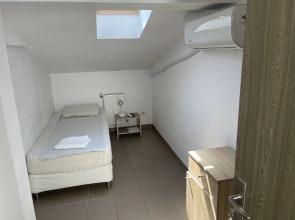 Piata Uniri Cozy Inn