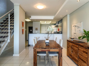 Отель Whale Coast All-Suite-Hotel