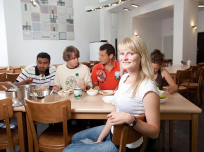 Pathpoint Cologne Backpacker Hostel