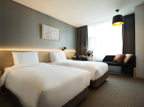 Arirang Hill Dongdaemun