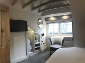 Rennie Mackintosh Hotel - Central Station