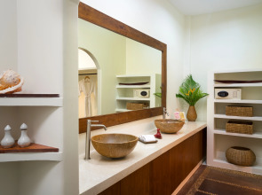 Navutu Dreams Resort & Wellness Retreat