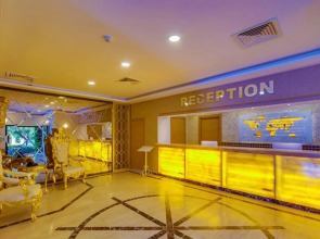 Golden Beach Resort & Spa