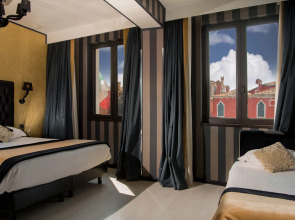 Carnival Palace Hotel