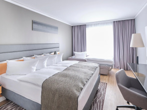 Holiday Inn Berlin Airport - Conference Centre by IHG