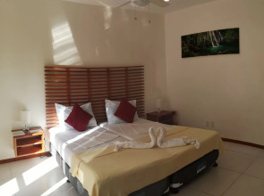 Quo Vadis Dive Resort Moalboal