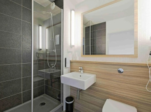 Campanile Roissy - Aéroport CDG - Le Mesnil Amelot