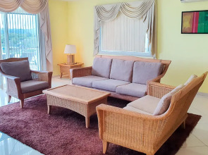 Lingganay Boracay Hotel Resort