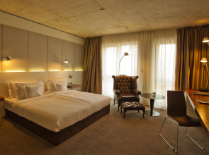 Graffit Gallery Design Hotel