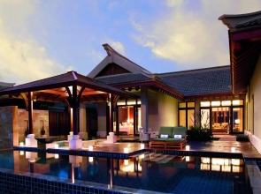 Отель The Ritz-Carlton Sanya Yalong Bay