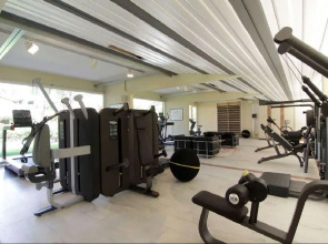 Augustus Hotel & Resort