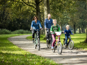 Flonk Hotel Groningen Zuid, BW Signature Collection