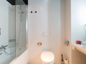 Leonardo Hotel Almere City Center