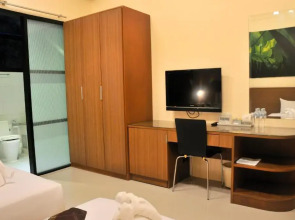 The Wave Patong Boutique Hotel