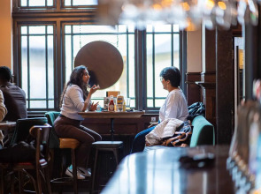 Publove The Rose & Crown