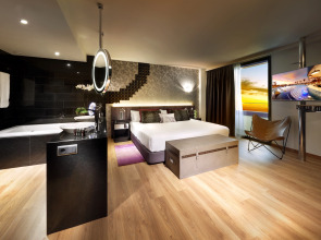 Отель Hard Rock Tenerife