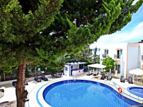 Serpina Hotel - Adults Only
