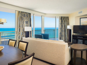 DoubleTree Resort & Spa by Hilton Ocean Point-N. Miami Beach