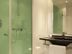 Escale Oceania Marseille Vieux Port