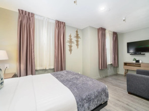 Urban Boutique Hotel