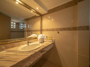 Sunshine Rhodes - All Inclusive