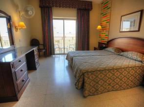 Blue Sea Bugibba Hotel & Apartments