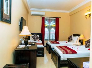 Golden Tulip Stonetown Boutique