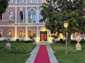 Отель San Clemente Palace Kempinski Venice